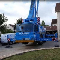 Réalisation grue pour l installation du spa et de la pergola bioclimatique à Courcelles