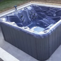 Réalisation spa 5 places installation pose raccord chaloux moulineux sur mesure