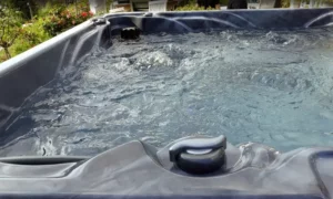 Nos Spas spa detente nage relaxation hydromassage avec terrasse bois orleans